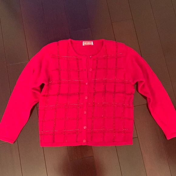 Red cardigan - Picture 1 of 2